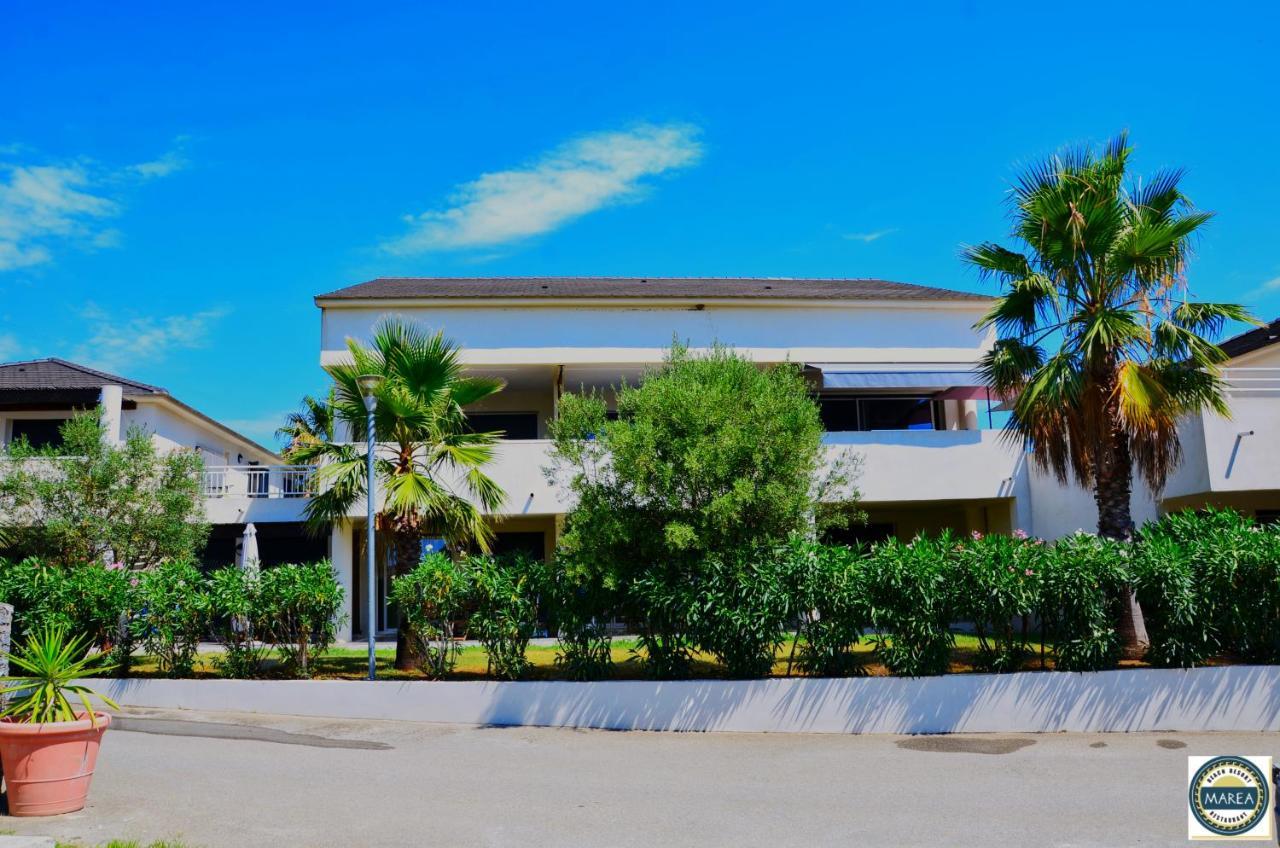Residence Marea Resort Santa-Lucia-di-Moriani Exteriér fotografie